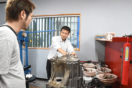 AT修理の専門家秋田幸男です